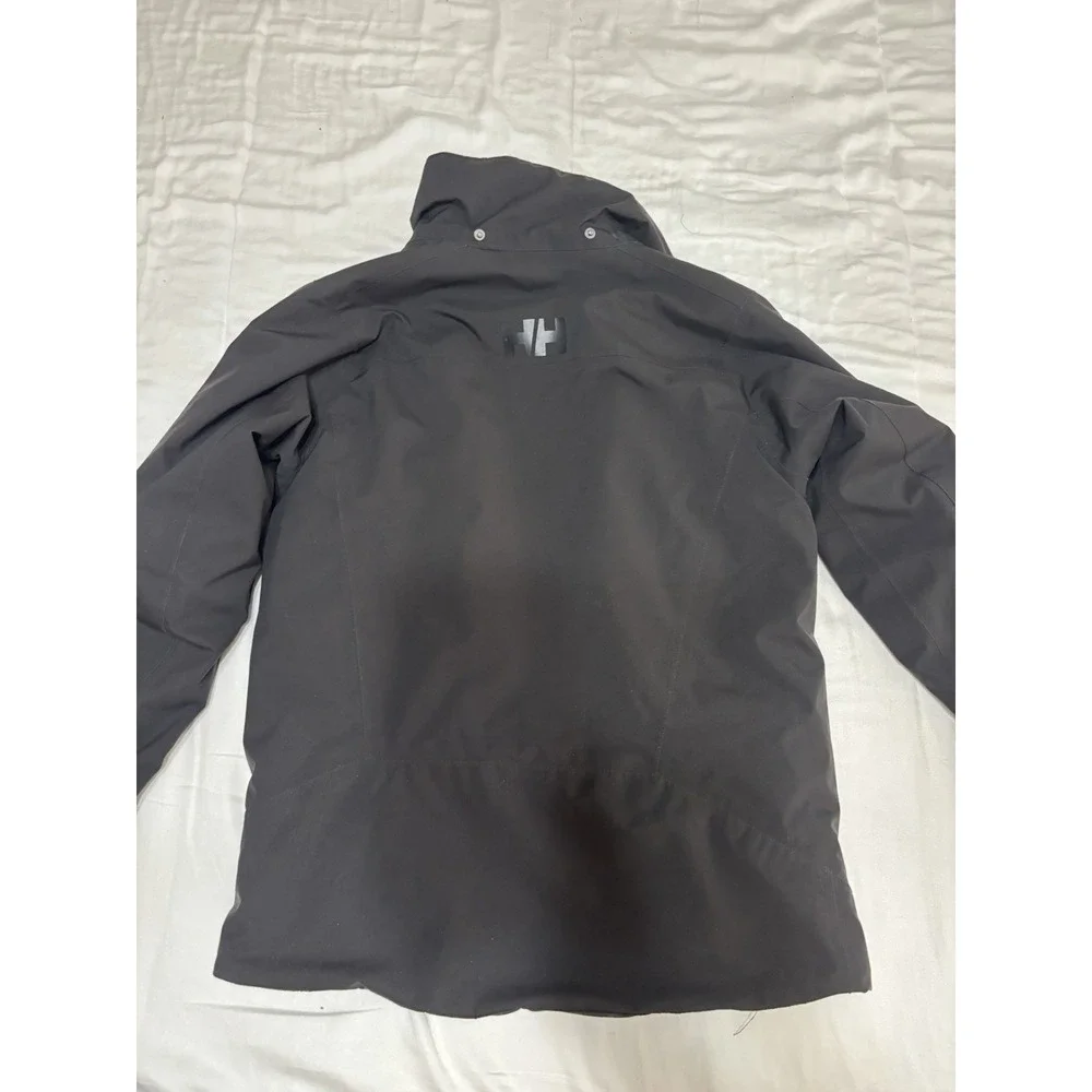 Helly Hansen Boys Quest Ski Jacket. Sz 12, Excellent condition No Hood